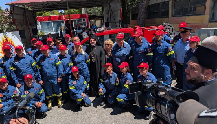 Η-Αρχιεπισκοπή-Αμερικής-δώρισε-όχημα-στο-Εθελοντικό-Πυροσβεστικό-Κλιμάκιο-Πεντέλης