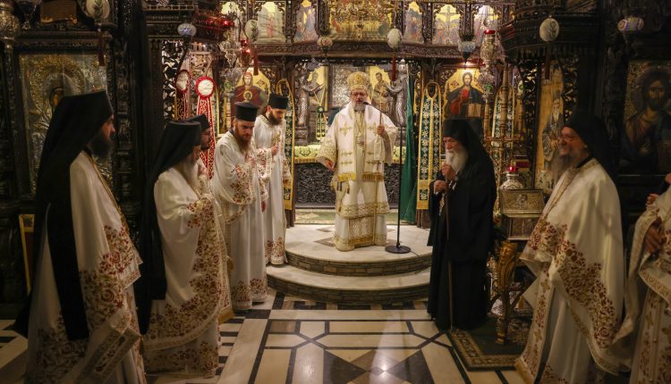 Λαμπρός-εορτασμός-του-Αγίου-Σεραφείμ-του-Σάρωφ-στην-Ιερά-Μονή-Τρικόρφου-Φωκίδος