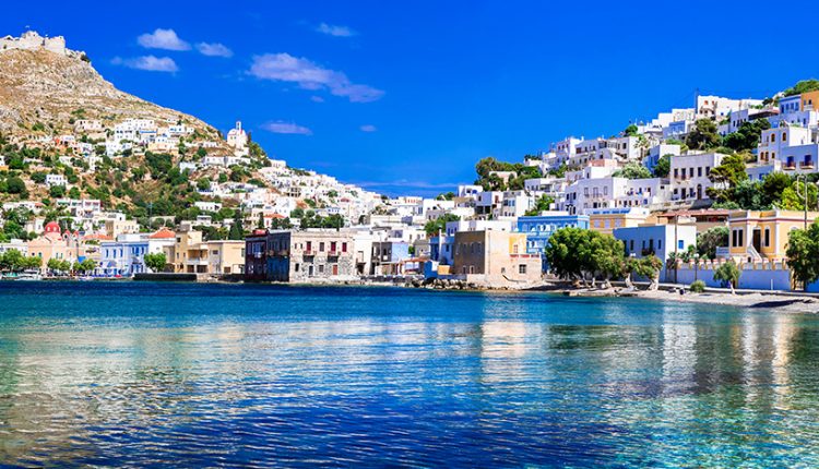 Νεκρός-80χρονος-σε-τροχαίο-στη-Λέρο-–-Σοβαρά-τραυματίστηκε-η-σύζυγός-του