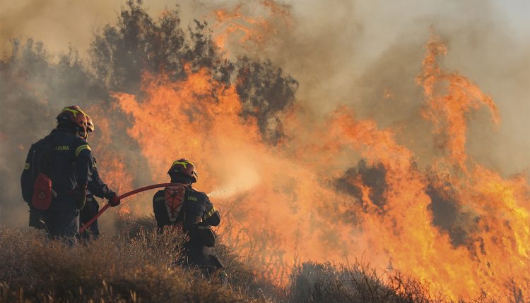 Κατάσταση-συναγερμού-ακραίος-κίνδυνος-πυρκαγιάς-αύριο-σε-Αττική,-Βοιωτία,-Φθιωτίδα,-Αργολίδα-και-Κορινθία-–-Δείτε-τον-χάρτη