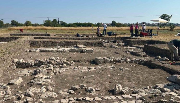 Νέα-έρευνα-αποκαλύπτει-«μυστικά»-της-αρχαίας-Πέλλας,-τα-όρια-της-πόλης-και-την-καθημερινή-ζωή-των-κατοίκων-της
