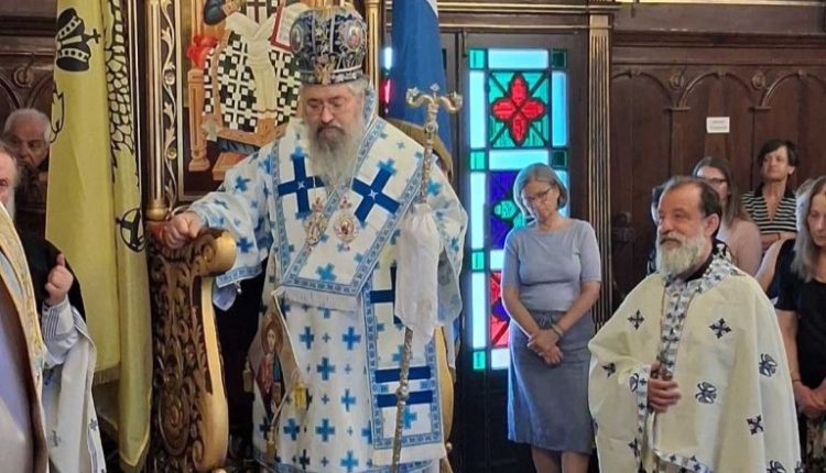 Λευκάδα:-Ετήσιο-Αρχιερατικό-Μνημόσυνο-ευεργέτιδος-Μαρίας-Αιγειαλίδου-και-χειροθεσία-αναγνώστου