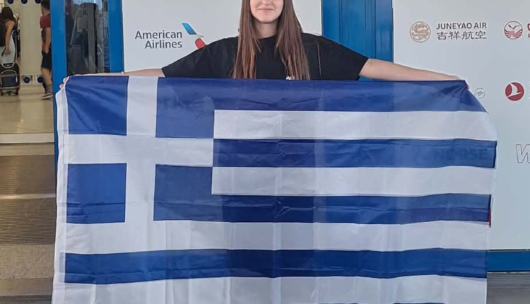 Με-την-ελληνική-σημαία-στο-Παγκόσμιο-Πρωτάθλημα-microsoft,-στην-Καλιφόρνια,-η-15χρονη-Δανάη-Τσελεμπή