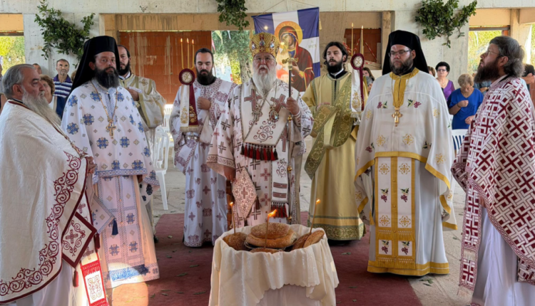 Ο-Κεκρύρας-Νεκτάριος-στον-νεοανεγειρόμενο-Ναό-της-Αγίας-Άννης-στο-Βιρό