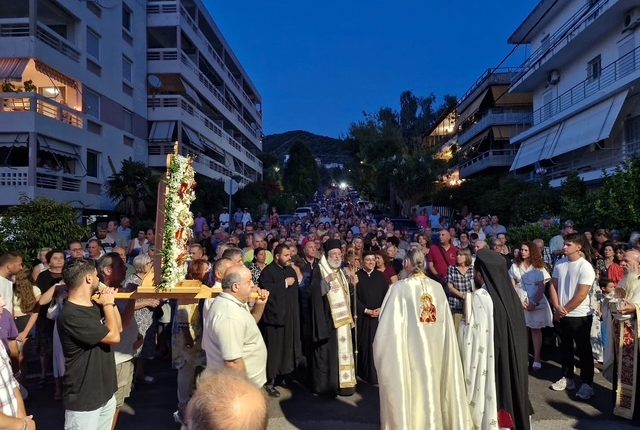 Μέγας-Πανηγυρικός-Αρχιερατικός-Εσπερινός-στον-ΙΝ.-Αγίου-Παντελεήμονος-Λουτρών-Αιδηψού