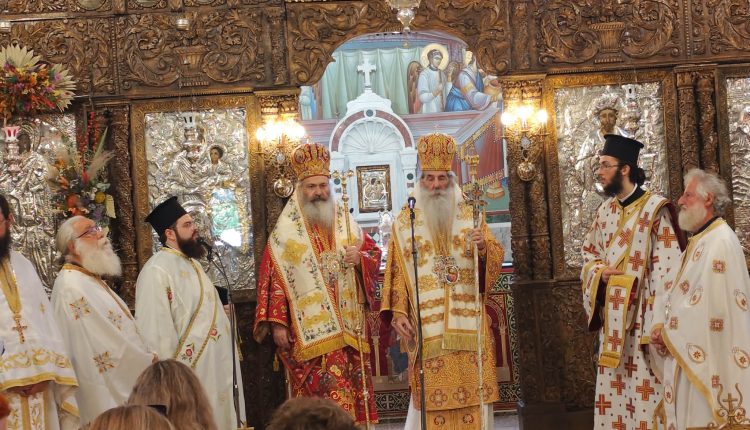 Ευλαβικός-αίνος-για-την-Αγιομάρτυρα-της-ορθοδοξίας-μας-Αγία-Παρασκευή-στον-ομώνυμο-ναό-της-στην-Καλλίπολη-Πειραιώς