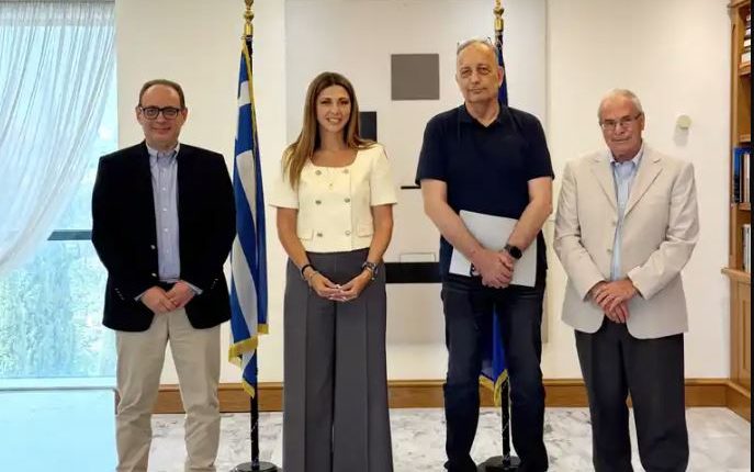 Σοφία-Ζαχαράκη:-Η-ελληνική-γλώσσα-είναι-ο-ζωντανός-δεσμός-του-Οικουμενικού-Ελληνισμού-–-Νέα-εποχή-για-το-Κέντρο-Ελληνικής-Γλώσσας