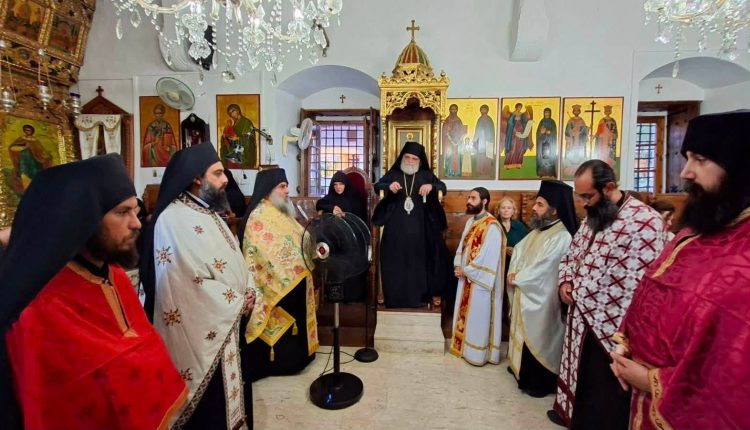 Πανηγυρική-Θεία-Λειτουργία-στην-Ιερά-Μονή-Αγίου-Παντελεήμωνος-στον-Αχερά