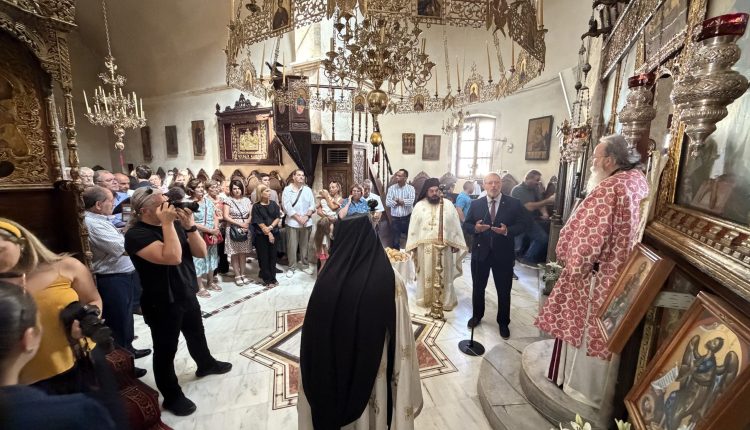 Στην-Ιερά-Μονή-Γωνιάς-οι-σύνεδροι-του-7ου-Παγκοσμίου-Συνεδρίου-Κρητών