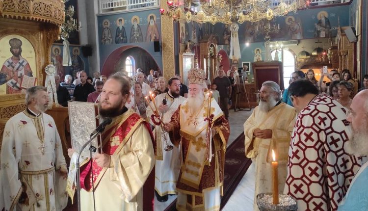 Η-μνήμη-του-Αγίου-Μεγαλομάρτυρος-και-Ιαματικού-Παντελεήμονος-στην-Ιερά-Μητρόπολη-Κορίνθου