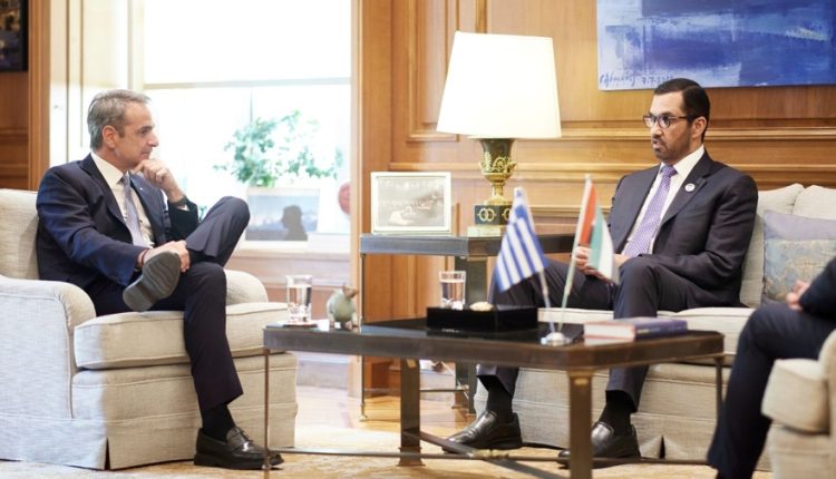 Συνάντηση-Μητσοτάκη-με-τον-υπ.-Βιομηχανίας-και-Προηγμένης-Τεχνολογίας-των-ΗΑΕ