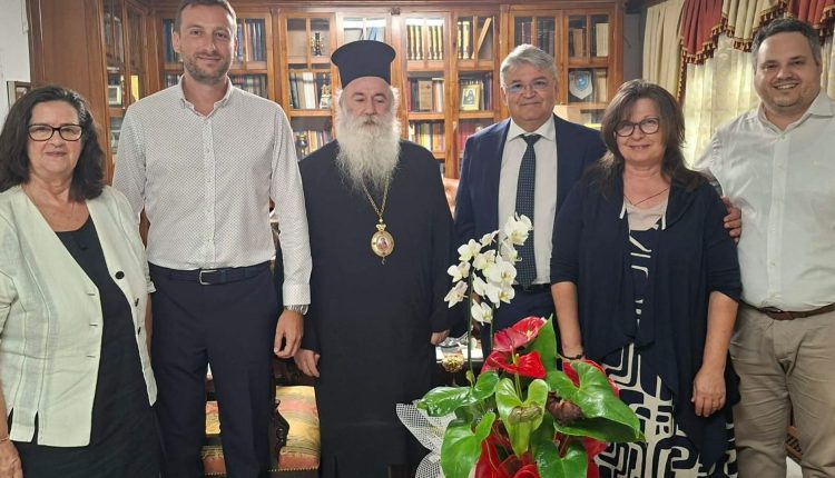 Συνάντηση-Μητροπολίτη-Κορίνθου-με-τον-Πρόεδρο-της-«Νίκης»-Δημήτρη-Νατσιό