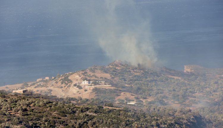 Νέα-πύρινα-μέτωπα-στο-Ρέθυμνο:-Διαδοχικά-μηνύματα-112-καλούν-τον-κόσμο-να-εγκαταλείψουν-τα-σπίτια-τους