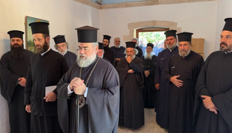 Μητρόπολη-Κυδωνίας:-Προσευχή-για-την-ανάπαυση-των-ψυχών-των-Πυροσβεστών-που-έχασαν-τη-ζωή-τους-την-ώρα-του-καθήκοντος