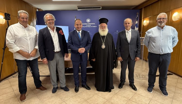 Ο-Ιεραπύτνης-Κύριλλος-στο-Υπουργείο-Αγροτικής-Ανάπτυξης