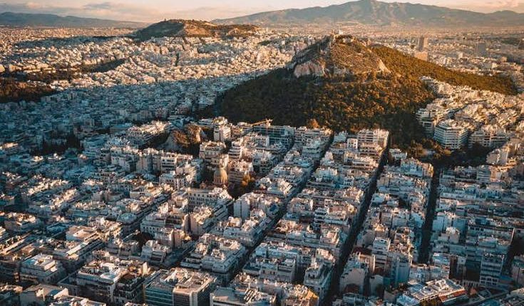 Δήμος-Αθηναίων:-Κλείνουν-από-τα-μεσάνυχτα-οι-λόφοι-Λυκαβηττού-και-Φινόπουλου-λόγω-ακραίου-κινδύνου-φωτιάς