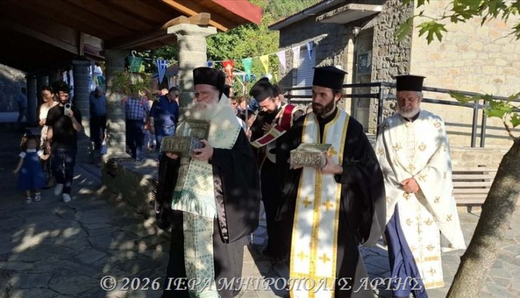 Άρτης-Καλλίνικος:-«Ο-Σταυρός-γεννά-Αγίους,-οι-Άγιοι-ελπίδα-ζωής»