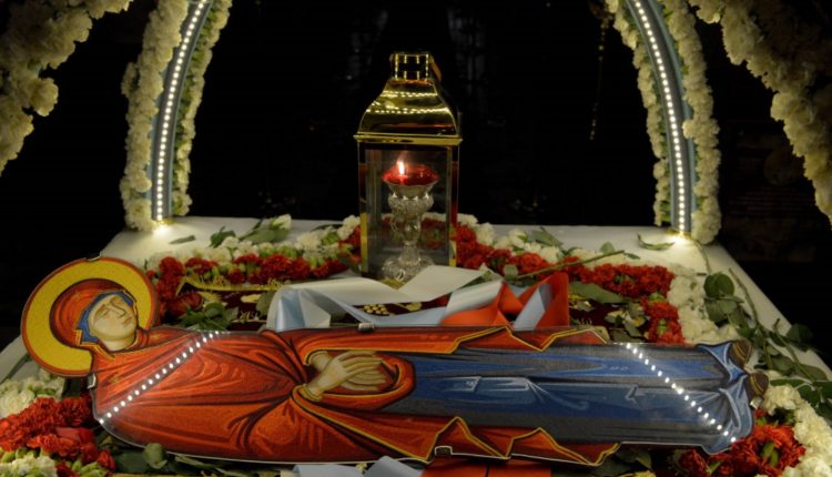 «Καλή-Παναγιά»,-«Καλή-εορτή-της-Παναγίας»-ή-«Καλό-Δεκαπενταύγουστο»;
