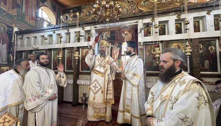 Χειροτονία-νέου-Διακόνου-από-τον-Φλωρίνης-Ειρηναίο