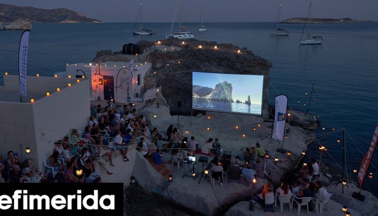 Ονειρεμένο-υπαίθριο-σινεμά,-μετακινούμενο-από-παραλία-σε-παραλία-Με-φαναράκια-και-δάδες,-δείτε-φωτογραφίες