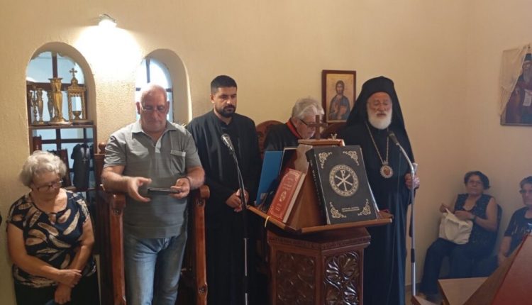 Ο-Αρκαλοχωρίου-Ανδρέας-στον-Ιερό-Ναό-Αγίου-Αντωνίου-στο-Αρχοντικό-Αλιτζανή-για-την-πρώτη-Παράκληση