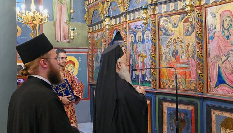 Βεροίας-Παντελεήμων:-Προστρέχουμε-στην-Υπεραγία-Θεοτόκο-γιατί-έχουμε-εμπιστοσύνη-στην-πενσθενή-δύναμή-της