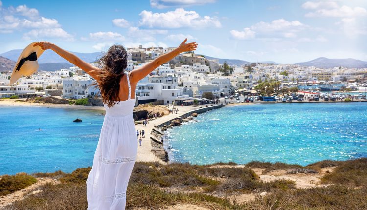 Τουρισμός-για-όλους:-Ποια-ΑΦΜ-κάνουν-σήμερα-αίτηση-για-τα-vouchers-από-200-έως-και-600-ευρώ