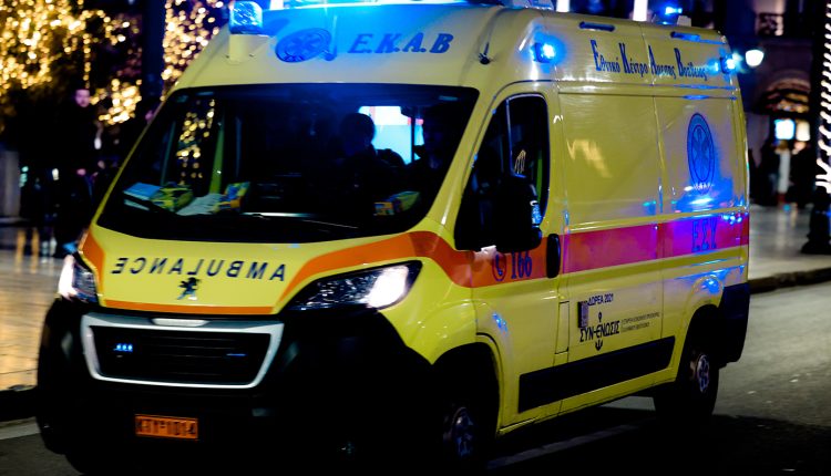 Μάχη-για-τη-ζωή-του-δίνει-30χρονος-μετά-από-τροχαίο-–-Διασωληνωμένος-στη-ΜΕΘ-του-ΓΝ-Λαμίας