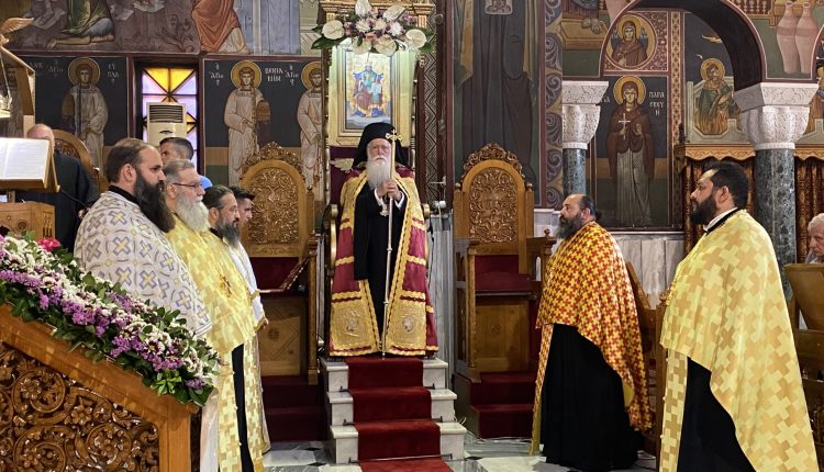 Δημητριάδος-Ιγνάτιος:-«Η-Παναγία-μας-δείχνει-τον-δρόμο-της-ταπείνωσης-και-της-σιωπής»