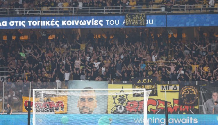 ΑΕΚ-–-athens-kallithea:-Συνθήματα-κατά-του-Αγγελόπουλου-στην-allwyn-arena