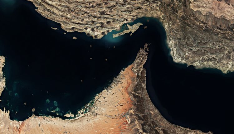 Ιράν:-«Κλειστά-τα-Στενά-του-Ορμούζ-μέχρι-να-δεχθούν-οι-ΗΠΑ-όλους-τους-όρους-μας»-–-Στο-τραπέζι-συμφωνία-για-το-άνοιγμα