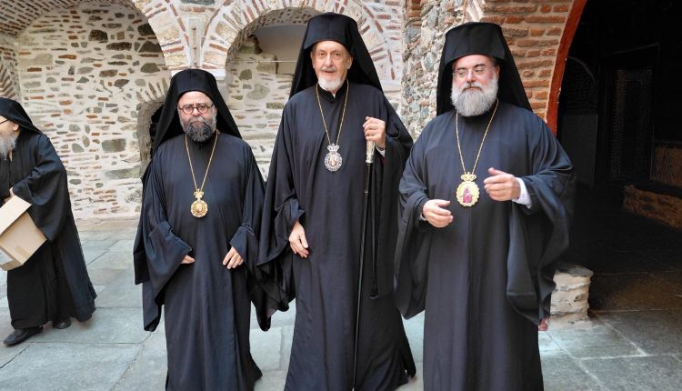 Πατριαρχική-Αντιπροσωπεία-στο-Άγιον-Όρος-για-τα-1400-έτη-από-την-πρώτη-ψαλμώδηση-του-Ακαθίστου-Ύμνου