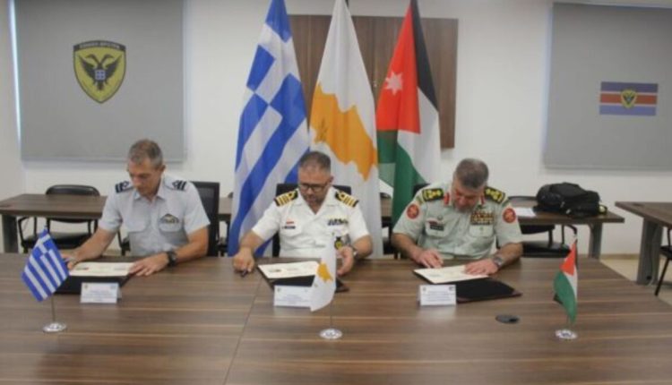 ΓΕΕΘΑ:-Υπεγράφη-Κοινό-Σχέδιο-Δράσης-Ελλάδας-–-Κύπρου-–-Ιορδανίας-για-το-2026