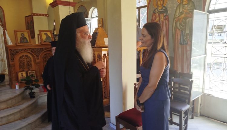 Ο-Μητροπολίτης-Μαντινείας-Επιφάνιος-στο-Παναρκαδικό-Νοσοκομείο-Τριπόλεως