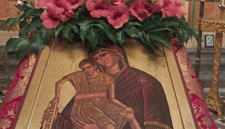 Αρχιερατική-Θεία-Λειτουργία-στον-Ενοριακό-Ναό-Αγίου-Γεωργίου-Επισκοπής-Καλάμου