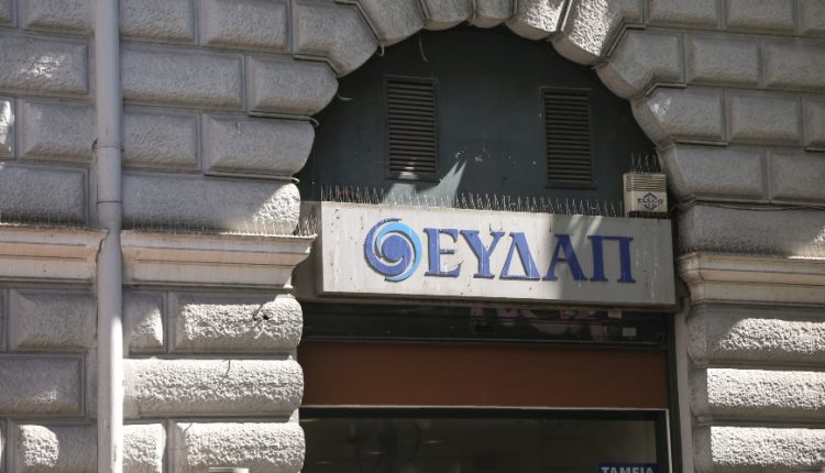 Ο-δήμαρχος-Καλλιθέας-ζητά-απαντήσεις-για-τις-επτά-ταυτόχρονες-βλάβες-στο-δίκτυο-ύδρευσης-της-ΕΥΔΑΠ