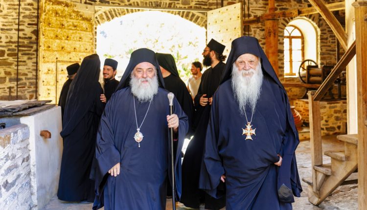 Ολοκληρώθηκε-το-προσκύνημα-του-Επισκόπου-Αντανίας-στο-Άγιον-Όρος