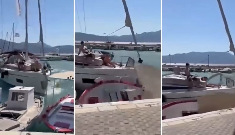 Η-στιγμή-που-το-τουριστικό-ιστιοφόρο-προσκρούει-σε-ελλιμενισμένα-σκάφη-στο-λιμάνι-του-Καλάμου-Λευκάδας-–-Δείτε-βίντεο