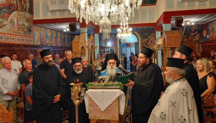 Ο-Κορίνθου-Παύλος-στις-τελευταίες-Παρακλήσεις-προς-την-Υπεραγία-Θεοτόκο