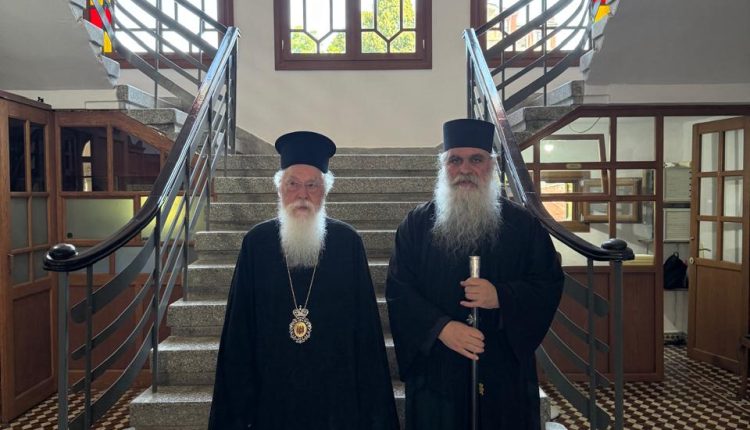 Ο-Μητροπολίτης-Λαοδικείας-Θεοδώρητος-στο-Ησυχαστήριο-Ακριτοχωρίου-και-το-Άγιον-Όρος