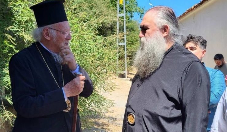 Συνάντηση-Οικουμενικού-Πατριάρχη-με-τον-Καθηγούμενο-της-Ιεράς-Μονής-Εσφιγμένου-Αρχιμανδρίτη-Βαρθολομαίο
