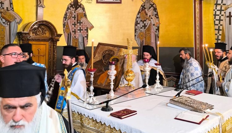 Τα-«βγάσματα»-της-Ιεράς-Εικόνος-της-Παναγίας-Φανερωμένης-στη-Νέα-Μηχανιώνα