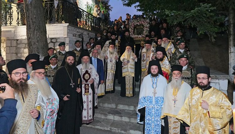 Πολυαρχιερατικός-Εσπερινός-της-εορτής-της-Κοιμήσεως-στην-Παναγία-Σουμελά-στο-Βέρμιο