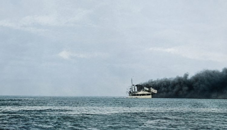 Τορπιλισμός-της-«Έλλης»:-Οι-Ιταλοί-στόχευσαν-και-πλοία-με-εκατοντάδες-προσκυνητές-–-Δεν-γνώριζαν-τι-σήμαινε-Δεκαπενταύγουστος-στην-Τήνο