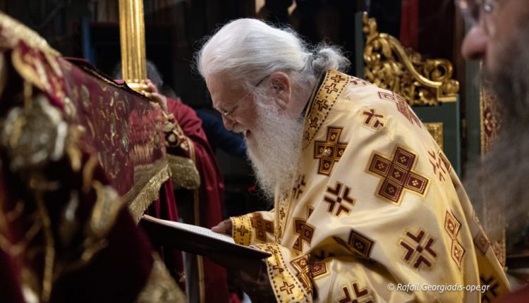 Γέρων-Εφραίμ-από-Πόρτο-Λάγος:-“Η-Παναγία-είναι-το-πρότυπο-πίστης-και-ζωής-για-τους-Ορθοδόξους”-(ΒΙΝΤΕΟ)