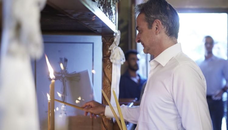 Μήνυμα-Μητσοτάκη-για-το-Δεκαπενταύγουστο:-Η-σκέψη-μας-σε-όσους-δίνουν-τη-μάχη-με-τις-πυρκαγιές