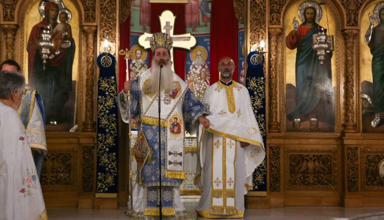 Εορτή-της-Κοιμήσεως-της-Θεοτόκου-και-χειροτονία-Πρεσβυτέρου-στη-Λαμία