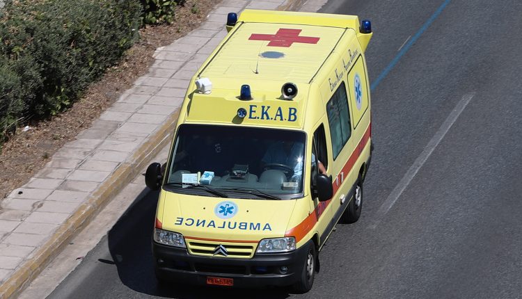 74χρονη-σκοτώθηκε-σε-τροχαίο-στον-Βαρνάβα-–-Το-αυτοκίνητο-που-οδηγούσε-έπεσε-σε-ρέμα-και-ανατράπηκε
