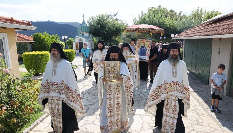 Η-εορτή-της-Κοιμήσεως-της-Θεοτόκου-στην-Ιερά-Μονή-Παναγίας-Τρικορφιώτισσας
