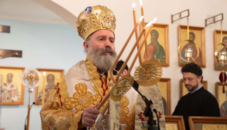 Ο-Αυστραλίας-Μακάριος-στο-earlwood-για-τα-50-χρόνια-της-Ενορίας
